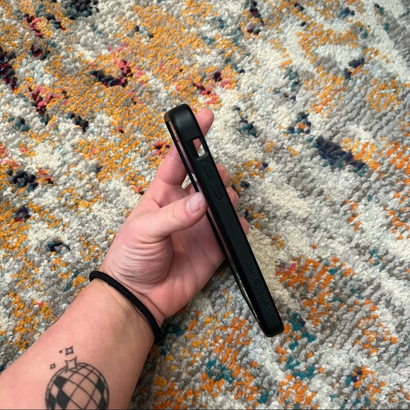 wildflower flames iphone XR case - Picture 3 of 4